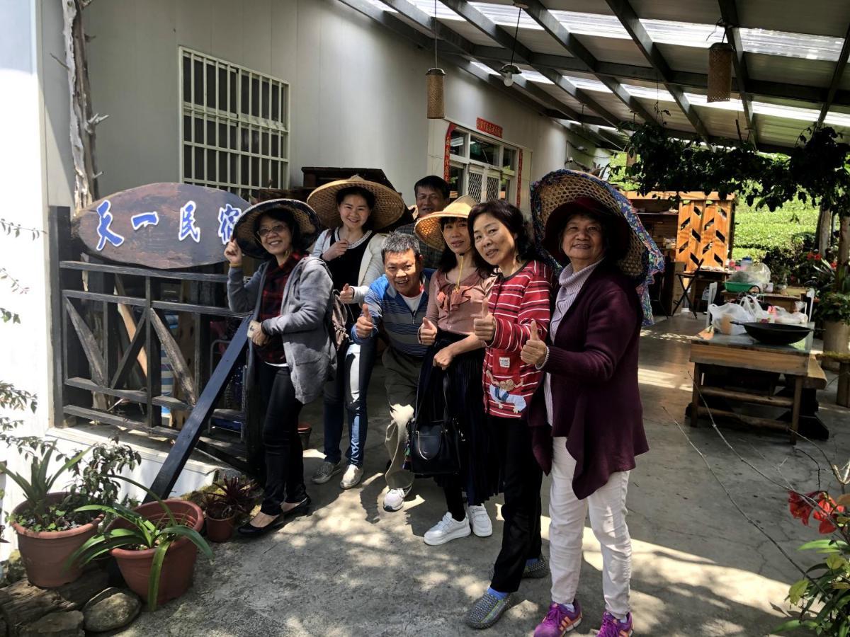 Tianyi Homestay Fenchihu Bagian luar foto